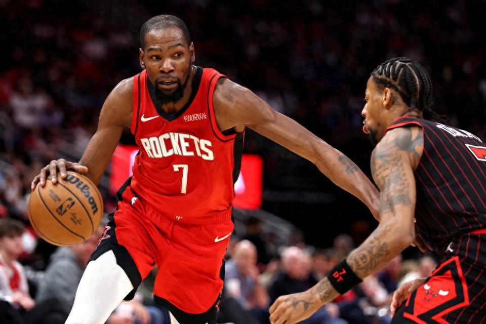 完美世界竞技平台官方版-火箭终结3连败重返前六！杜兰特28+10秀暴扣 小贾18+7送关键三分